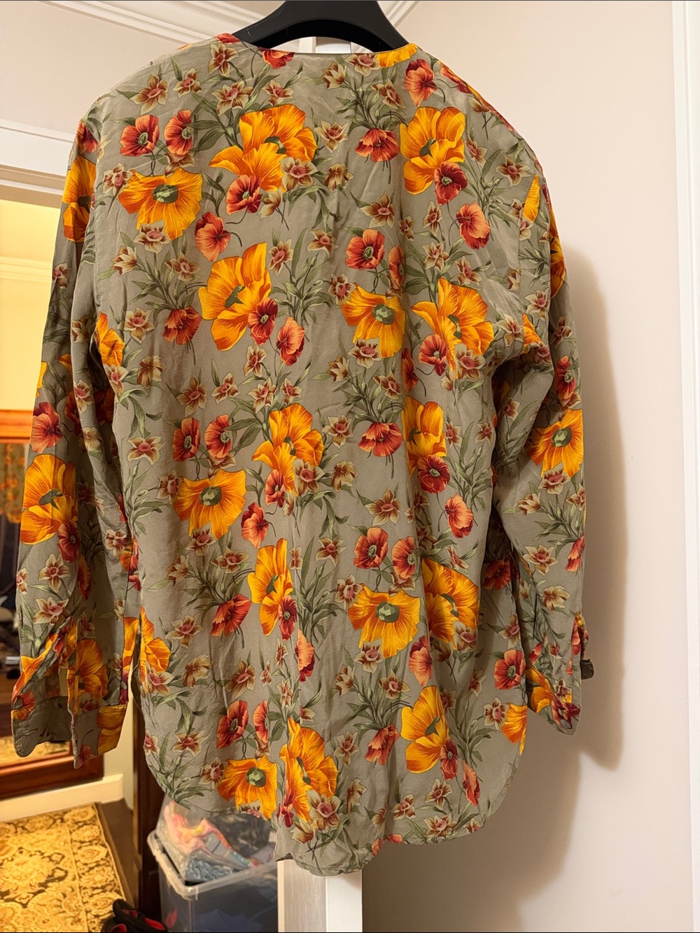 Saks fifth avenue silk Olive Floral Button Yellow & Orange Blooms size blouse M - Picture 4 of 5